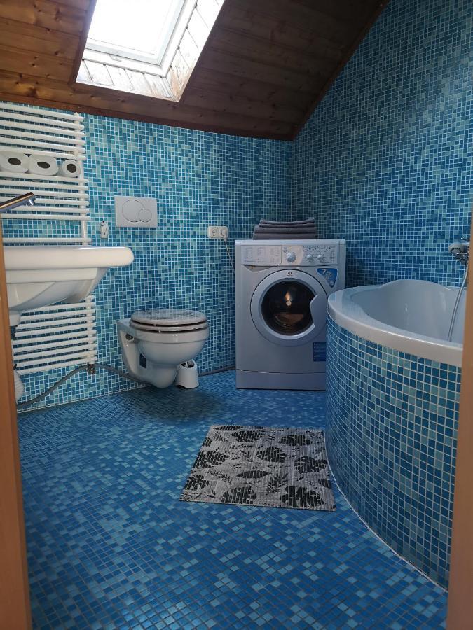 Szigeti Apartmanhaz Pecs Bagian luar foto